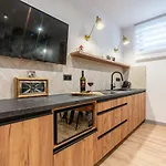 Przelom Bialki - Plac Zabaw, Wiata Grillowa Bialka Tatrzanska