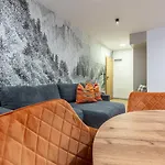 Przelom Bialki - Plac Zabaw, Wiata Grillowa Bialka Tatrzanska